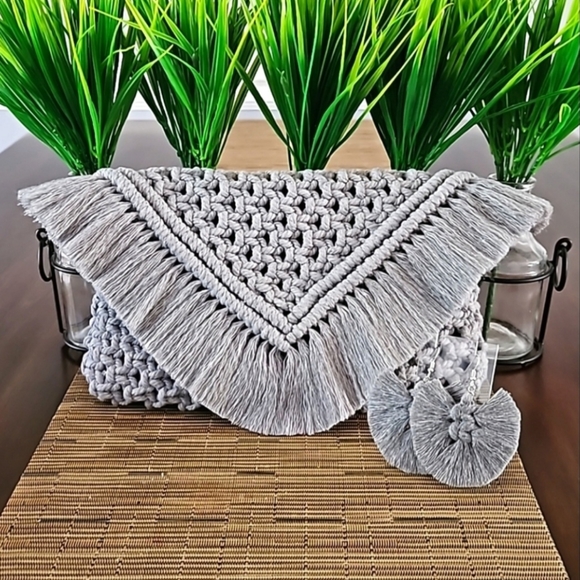 Custom Order Macrame Clutch/ Earrings - Picture 8 of 12